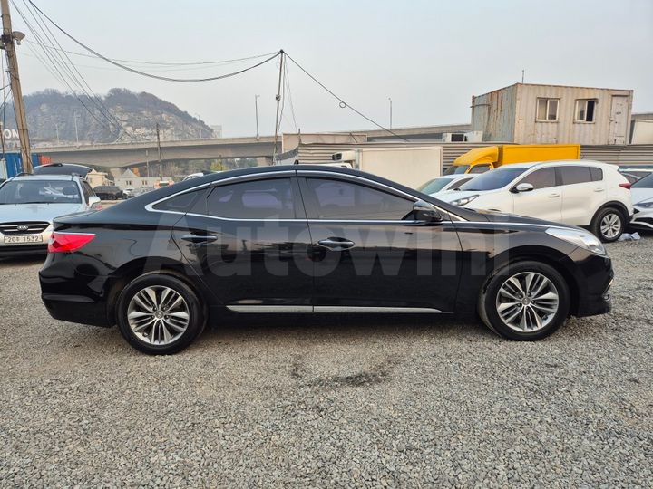 Hyundai Grandeur 2017 — 5