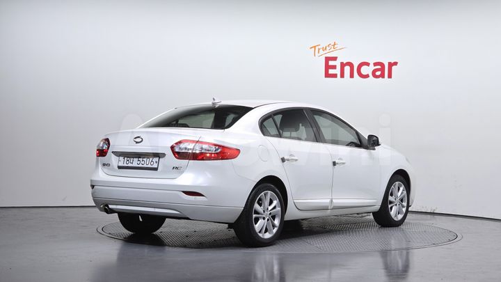 Renault SM3 2013 — 2