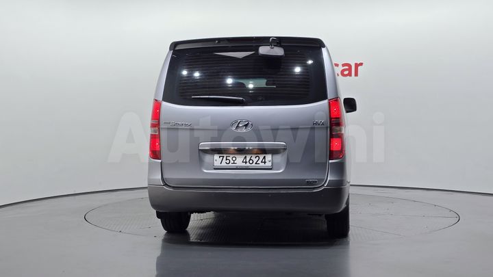 Hyundai Starex 2011 — 4