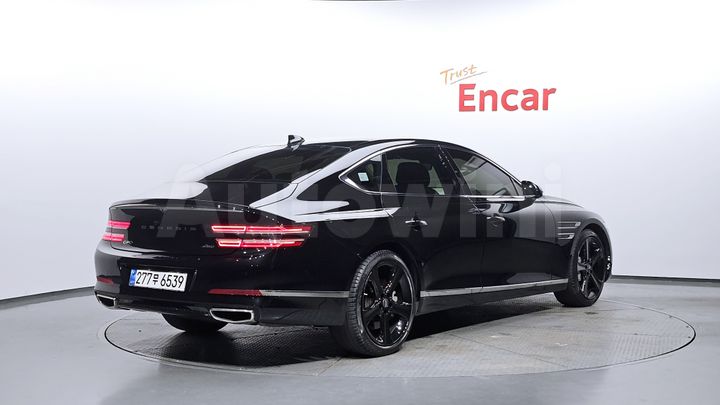 Genesis G80 2022 — 2