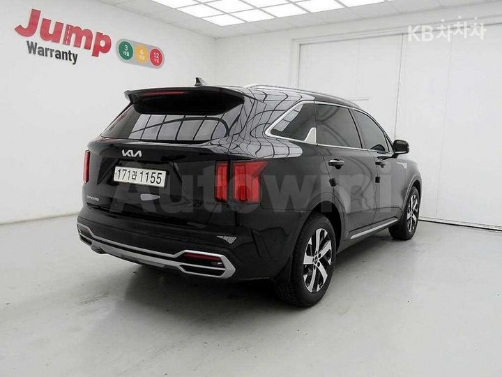 Kia Sorento 2023 — 4