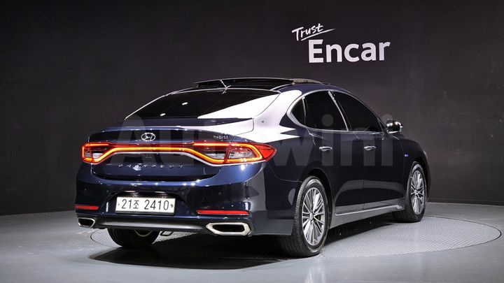 Hyundai Grandeur 2018 — 2