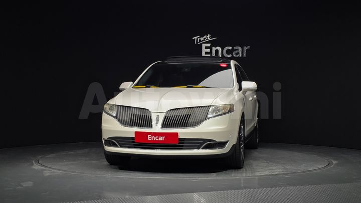 Lincoln MKT 2014 — 3