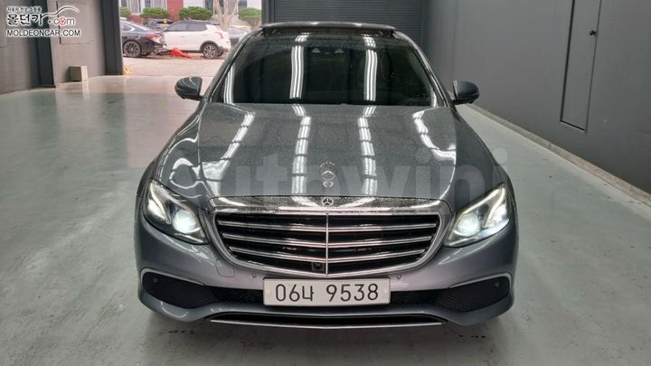Mercedes Benz E Class 2017 — 3