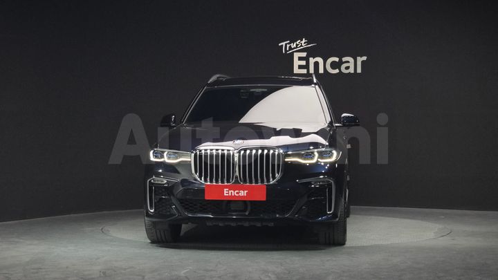 BMW X7 2021 — 3