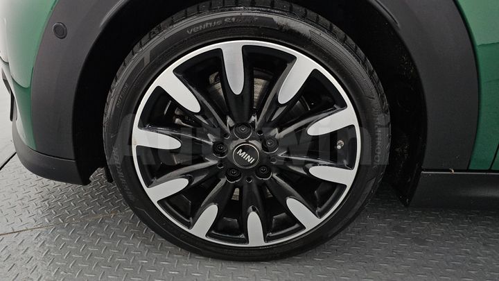 Mini Cooper 2023 — 5
