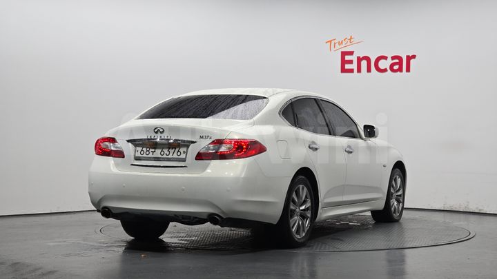 Infiniti M 2013 — 3