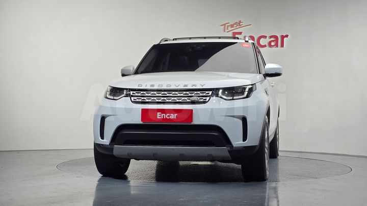 Land Rover Discovery 2018 — 3