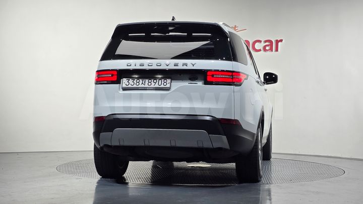 Land Rover Discovery 2018 — 4