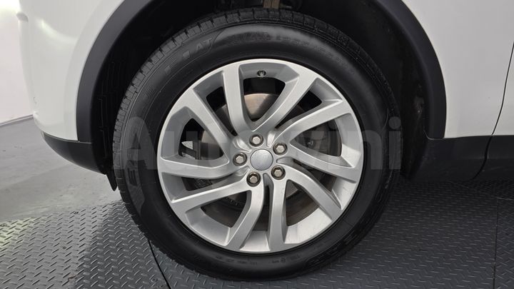 Land Rover Discovery 2018 — 5