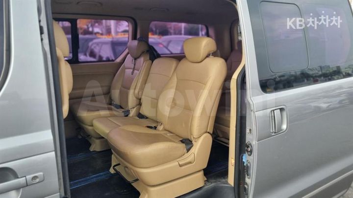 Hyundai Starex 2012 — 4