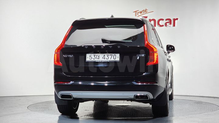 Volvo XC90 2018 — 4