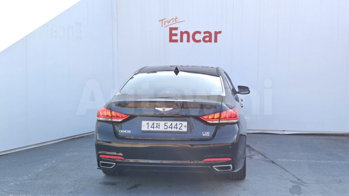 Hyundai Genesis 2015 — 4