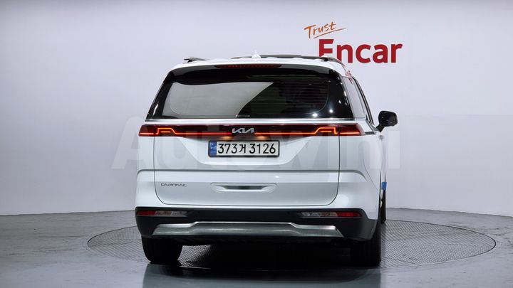 Kia Carnival 2023 — 4