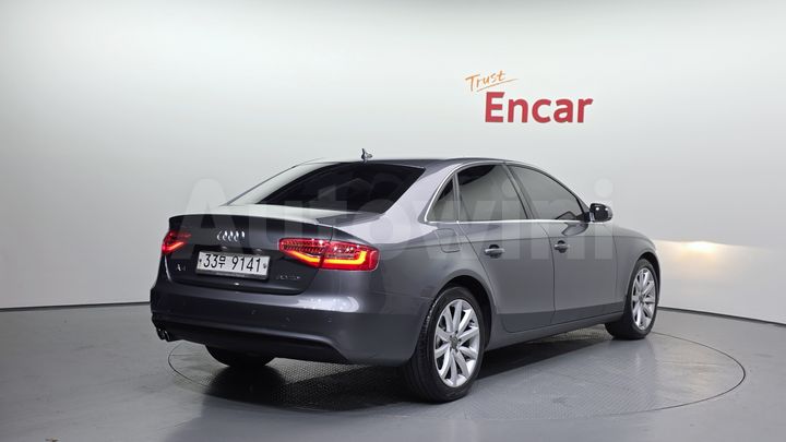 Audi A4 2015 — 2