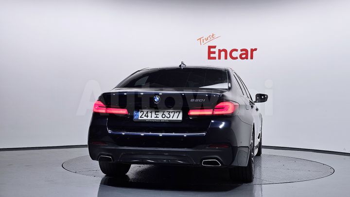 BMW 5 Series 2021 — 4