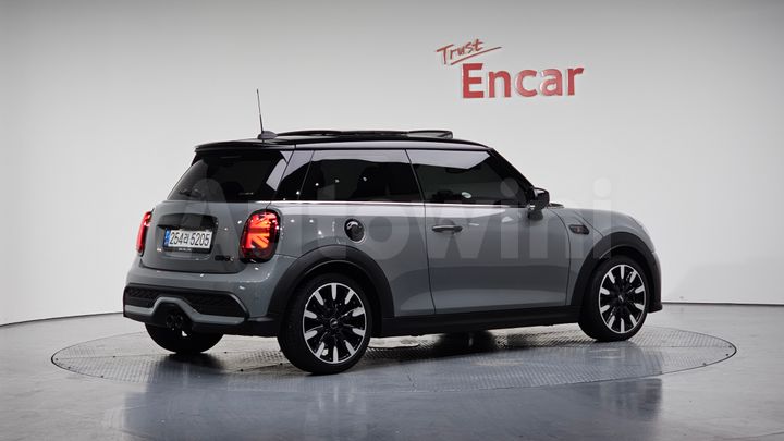Mini Cooper 2022 — 2