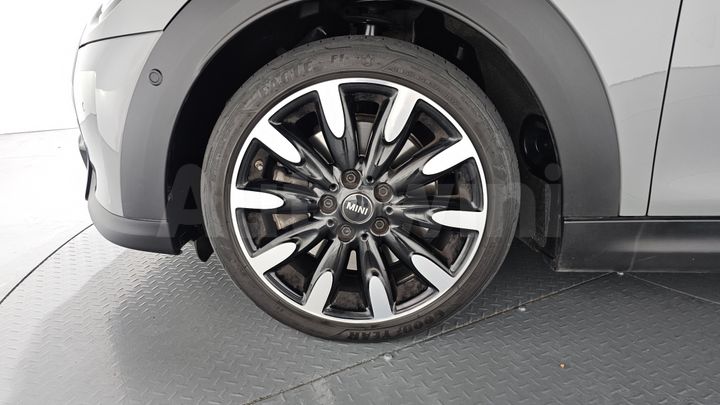 Mini Cooper 2022 — 5