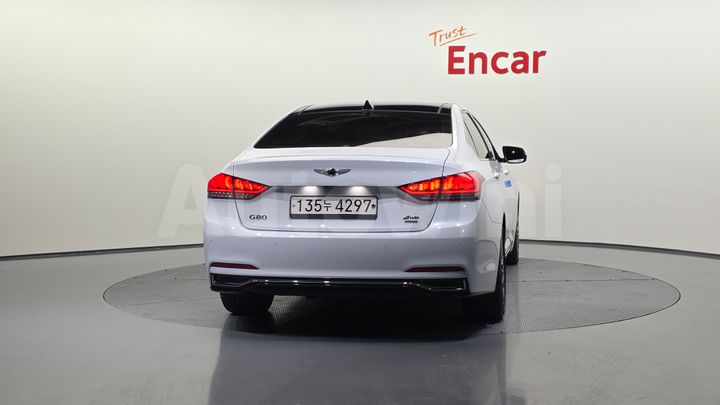 Genesis G80 2018 — 4