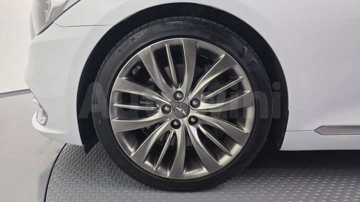 Genesis G80 2018 — 5
