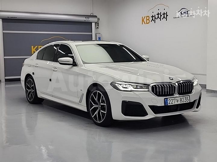 BMW 5 Series 2021 — 4