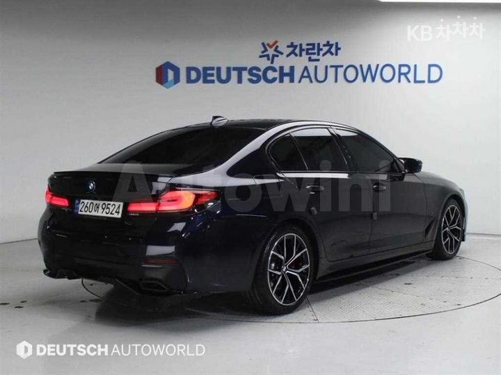 BMW 5 Series 2022 — 2