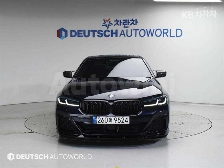 BMW 5 Series 2022 — 3
