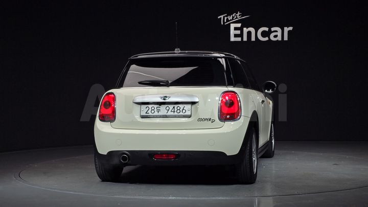 Mini Cooper 2015 — 4