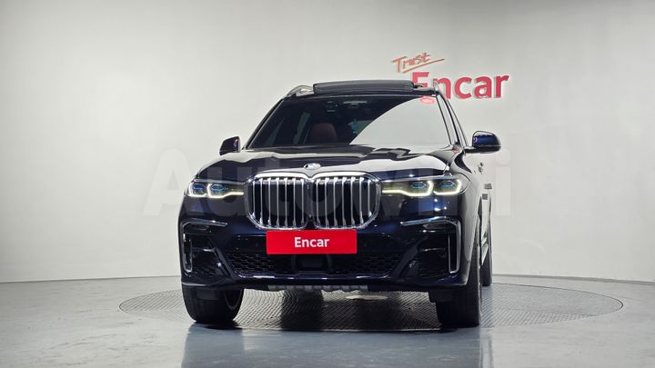 BMW X7 2021 — 3