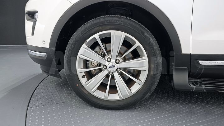 Ford Explorer 2018 — 5