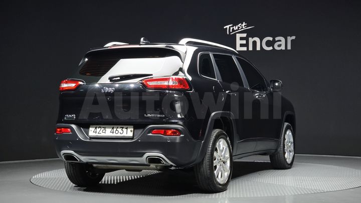 Jeep Cherokee 2016 — 2