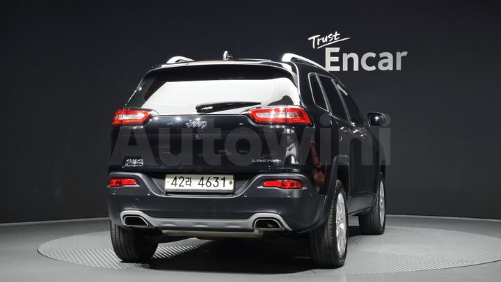 Jeep Cherokee 2016 — 4