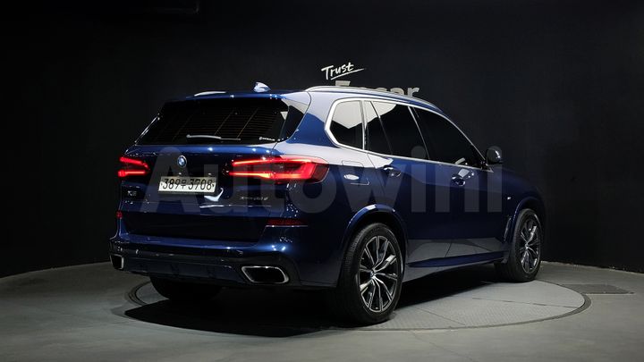 BMW X5 2020 — 2