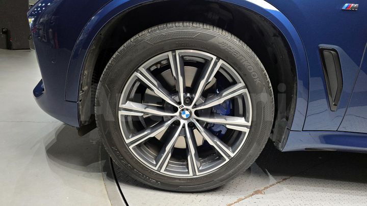BMW X5 2020 — 5