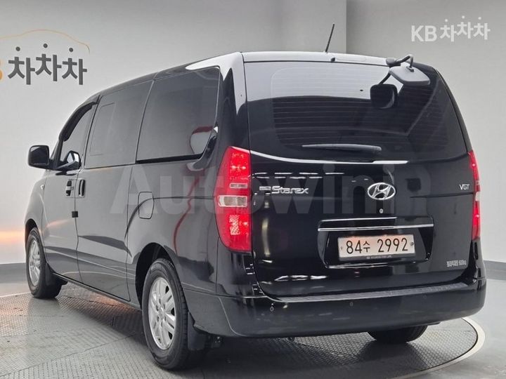 Hyundai Starex 2019 — 2