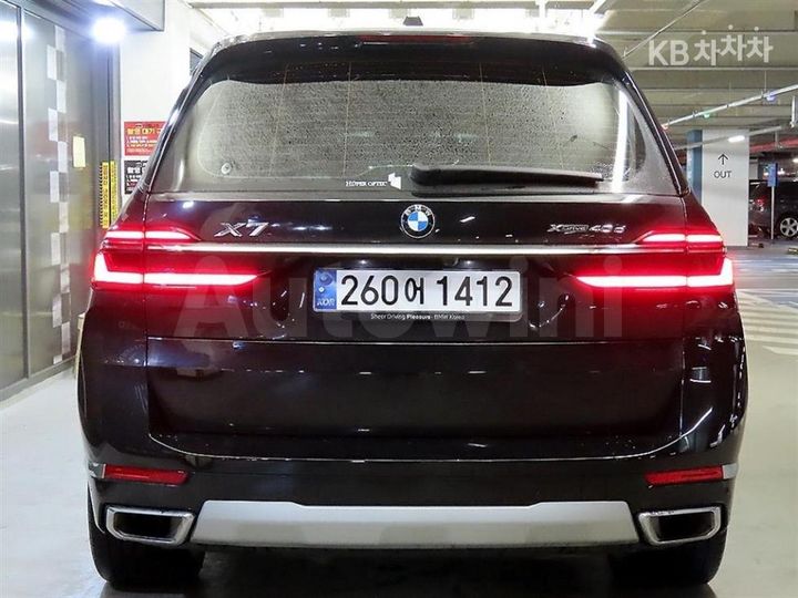 BMW X7 2024 — 5