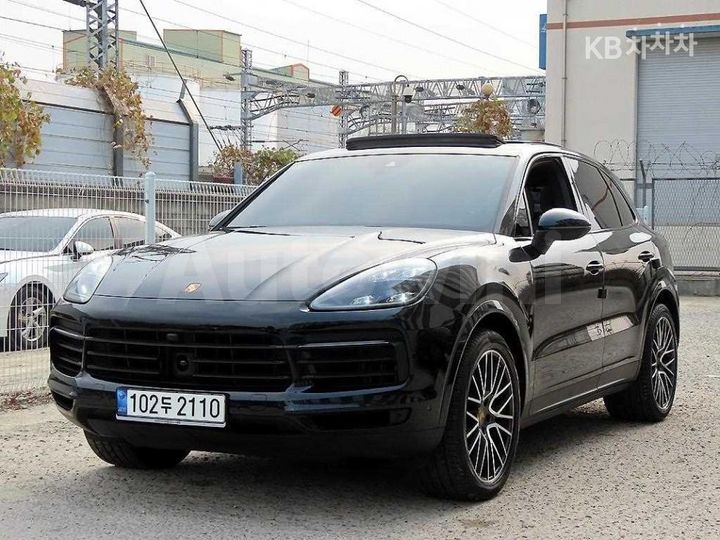 Porsche Cayenne 2021 — 2