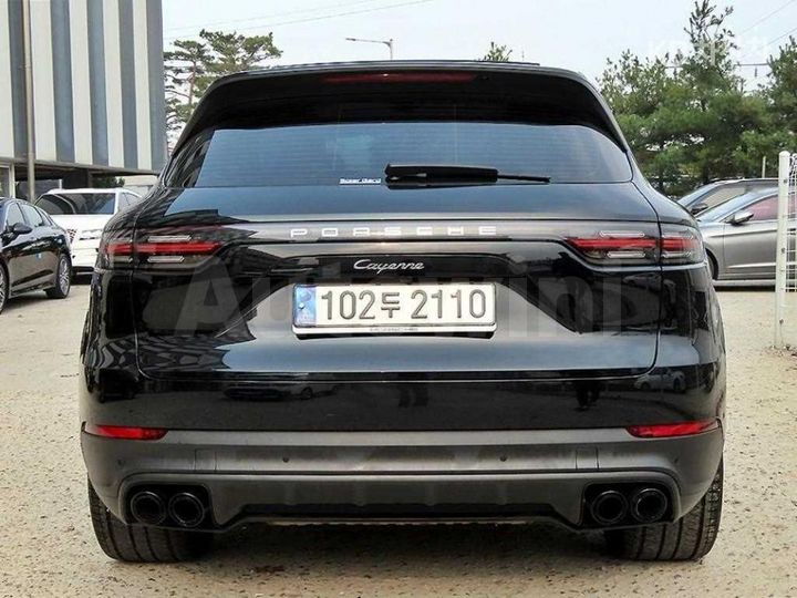 Porsche Cayenne 2021 — 4