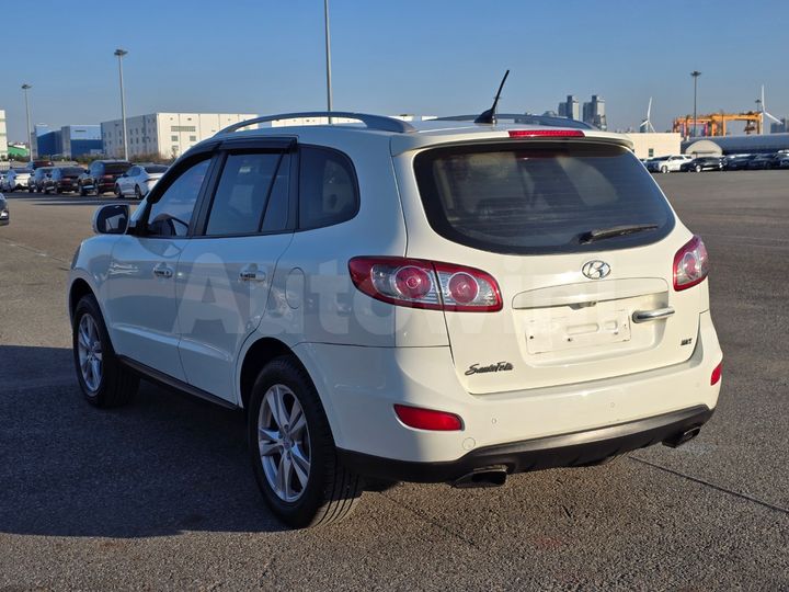 Hyundai SantaFe 2010 — 4