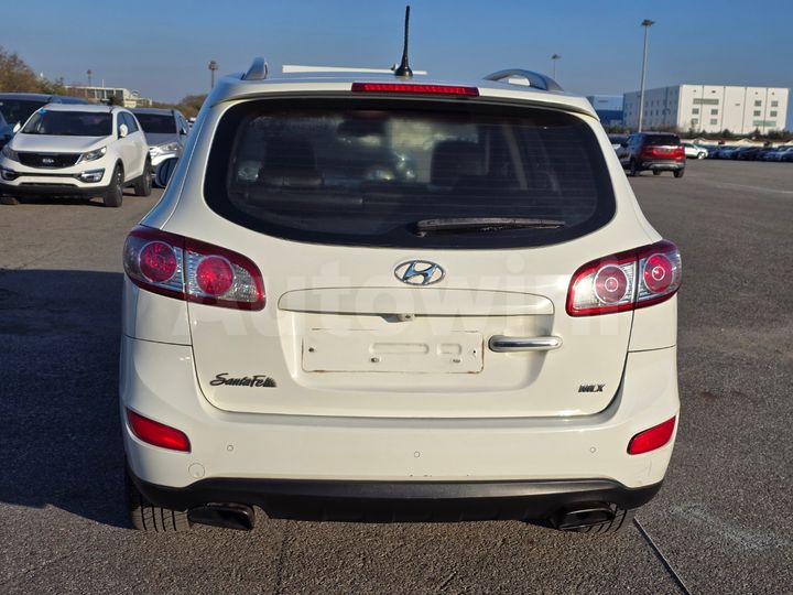 Hyundai SantaFe 2010 — 5