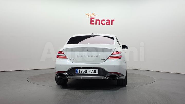 Genesis G70 2024 — 4