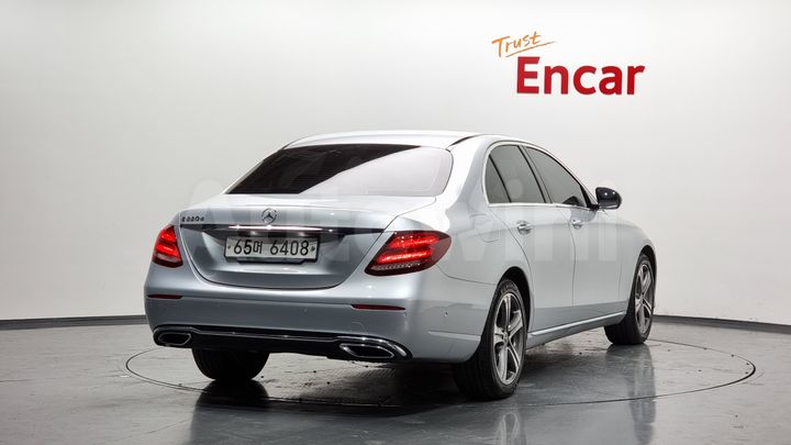 Mercedes-Benz E Class 2019 — 2