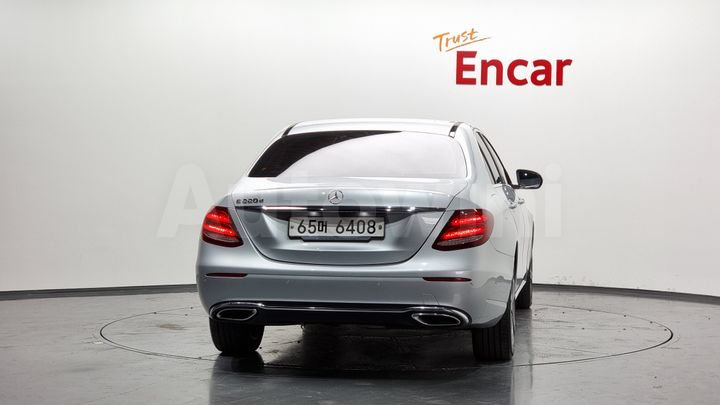 Mercedes-Benz E Class 2019 — 4