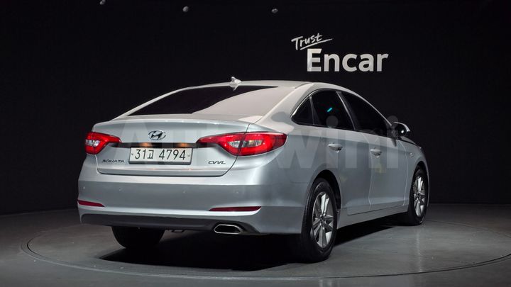 Hyundai Sonata 2015 — 2