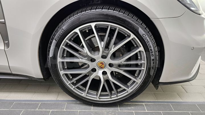 Porsche Panamera 2023 — 5