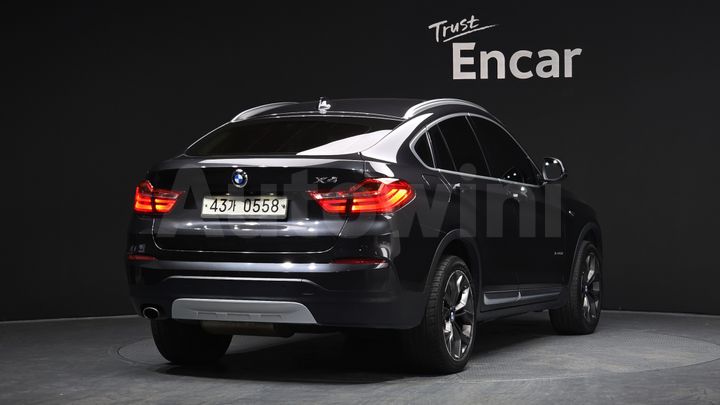 BMW X4 2015 — 2