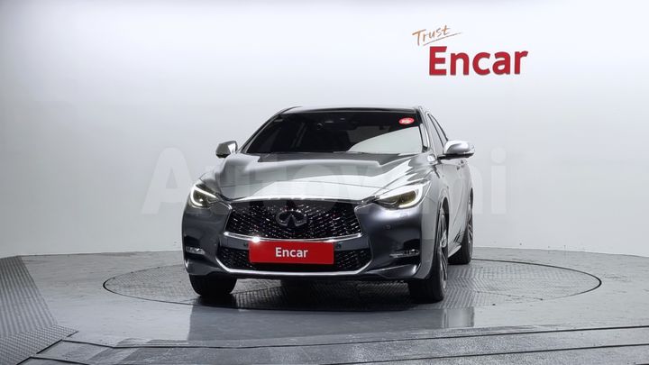 Infiniti Q 2017 — 4