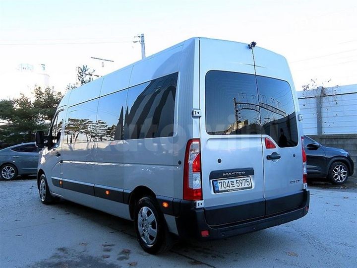 Renault Master 2020 — 3