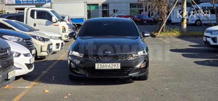 Kia K5 2020 — 2