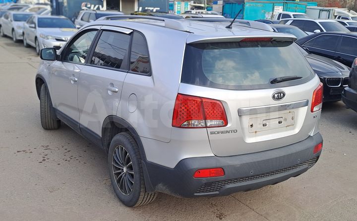 Kia Sorento 2011 — 4